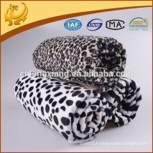 100% acrylique Classic Dot Jacquard Fabriqué en Chine Own Factory Winter Soft Blanket For Baby